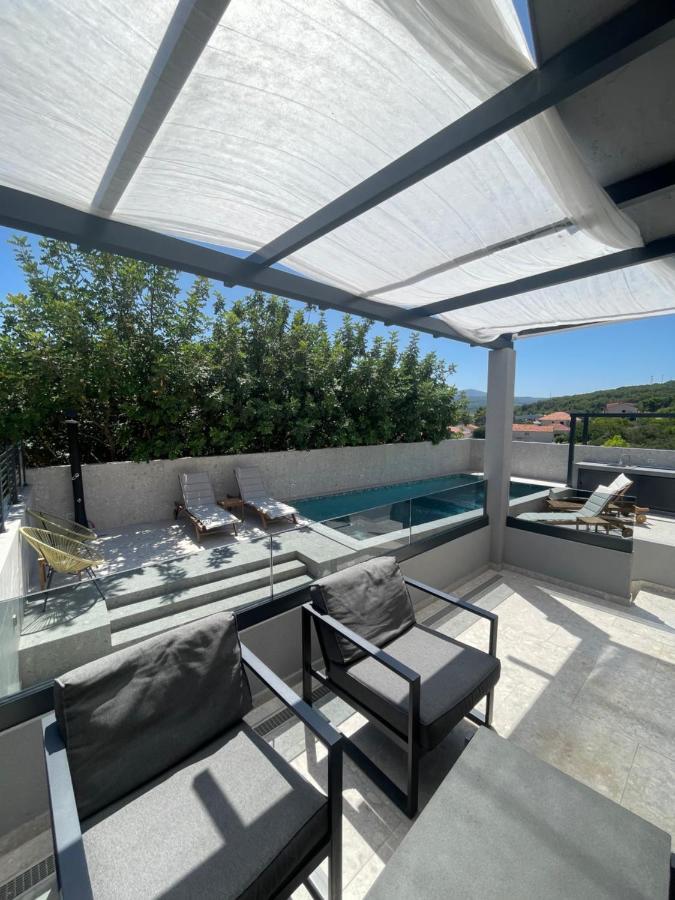 Belic With Pool Apartment Jelsa (Hvar)