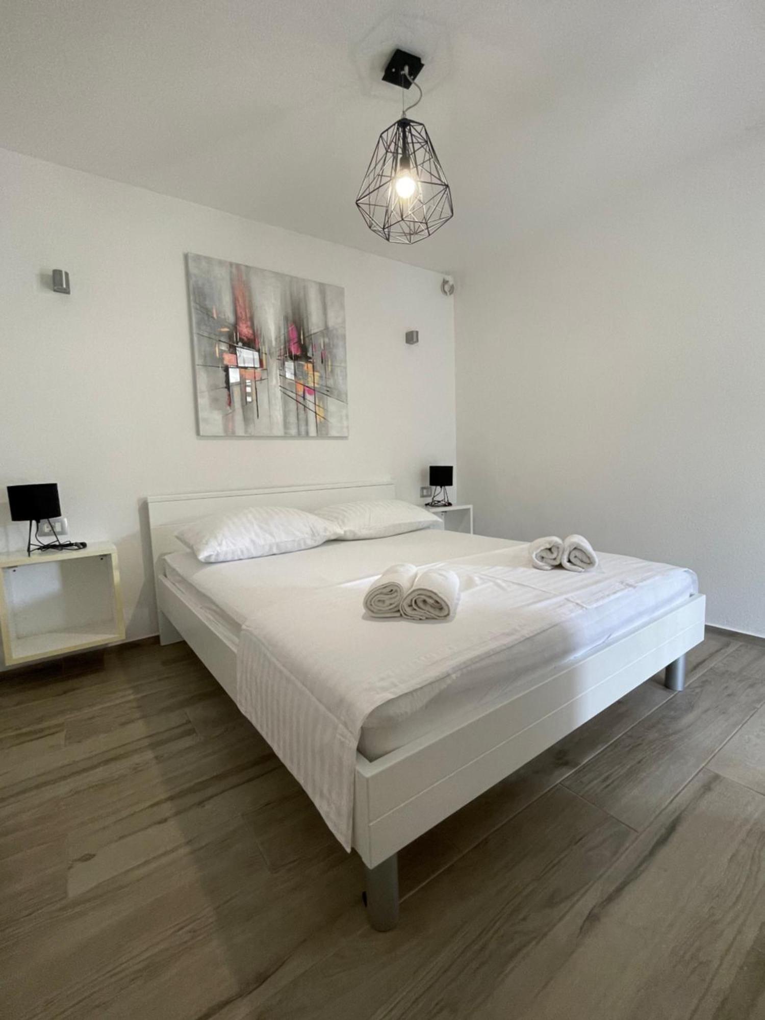 Apartment Belic With Pool Jelsa (Hvar)