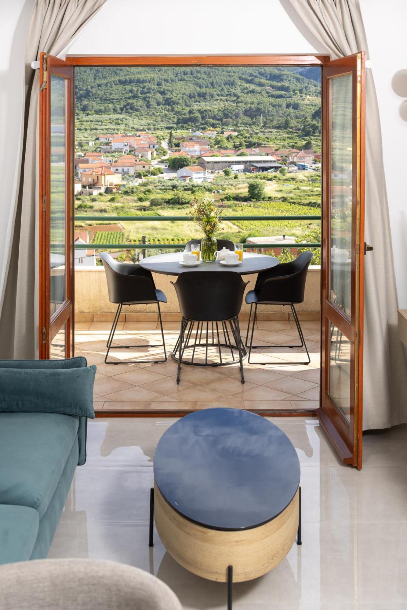 Appartamento Belic With Pool Jelsa (Hvar)